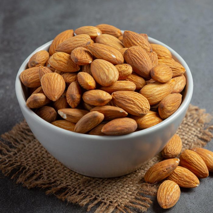 কাঠ বাদাম- ১ কেজি